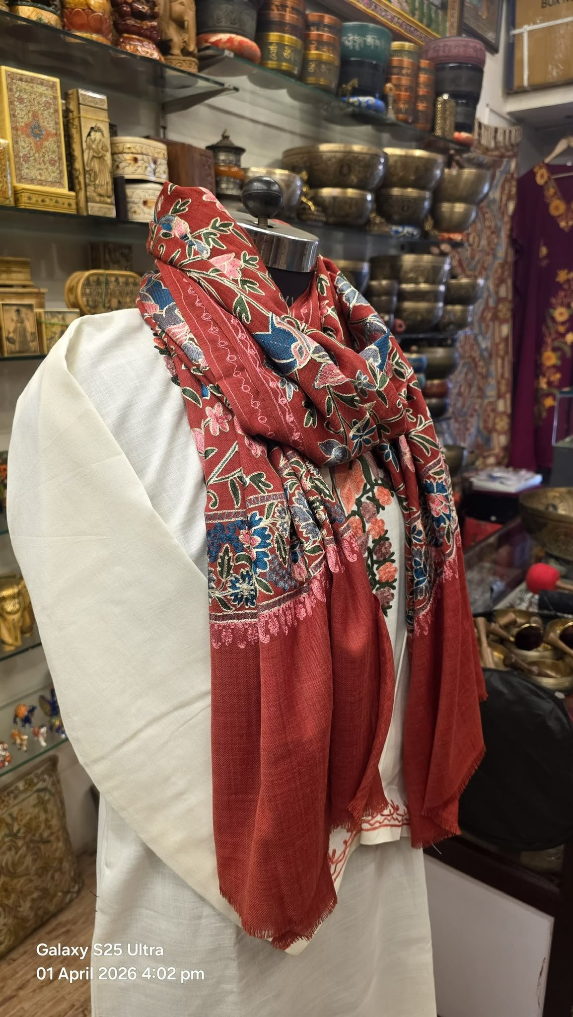 Royal Kashmir Pashmina Scarf (Style 4)